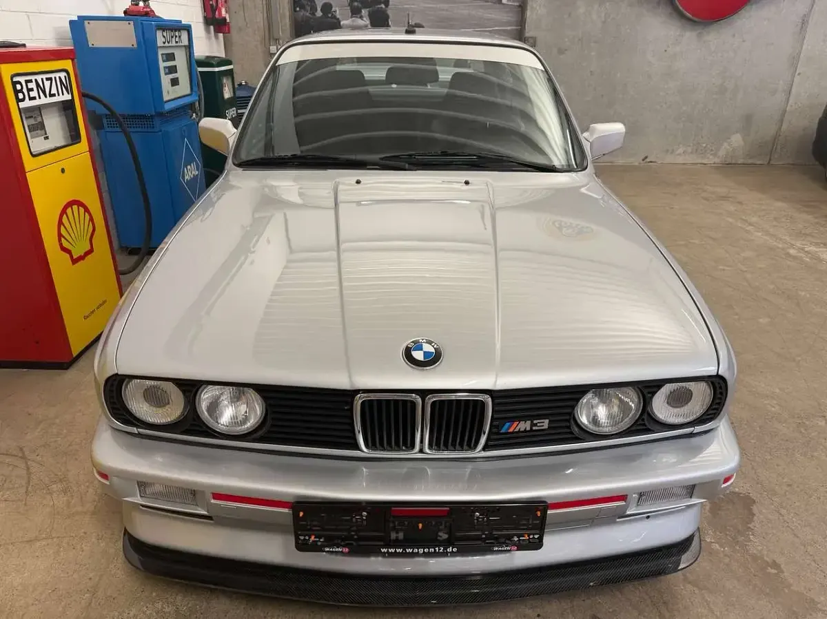 Brugt BMW M3 269 HK (197 kW) 1988 Sølv Coupe