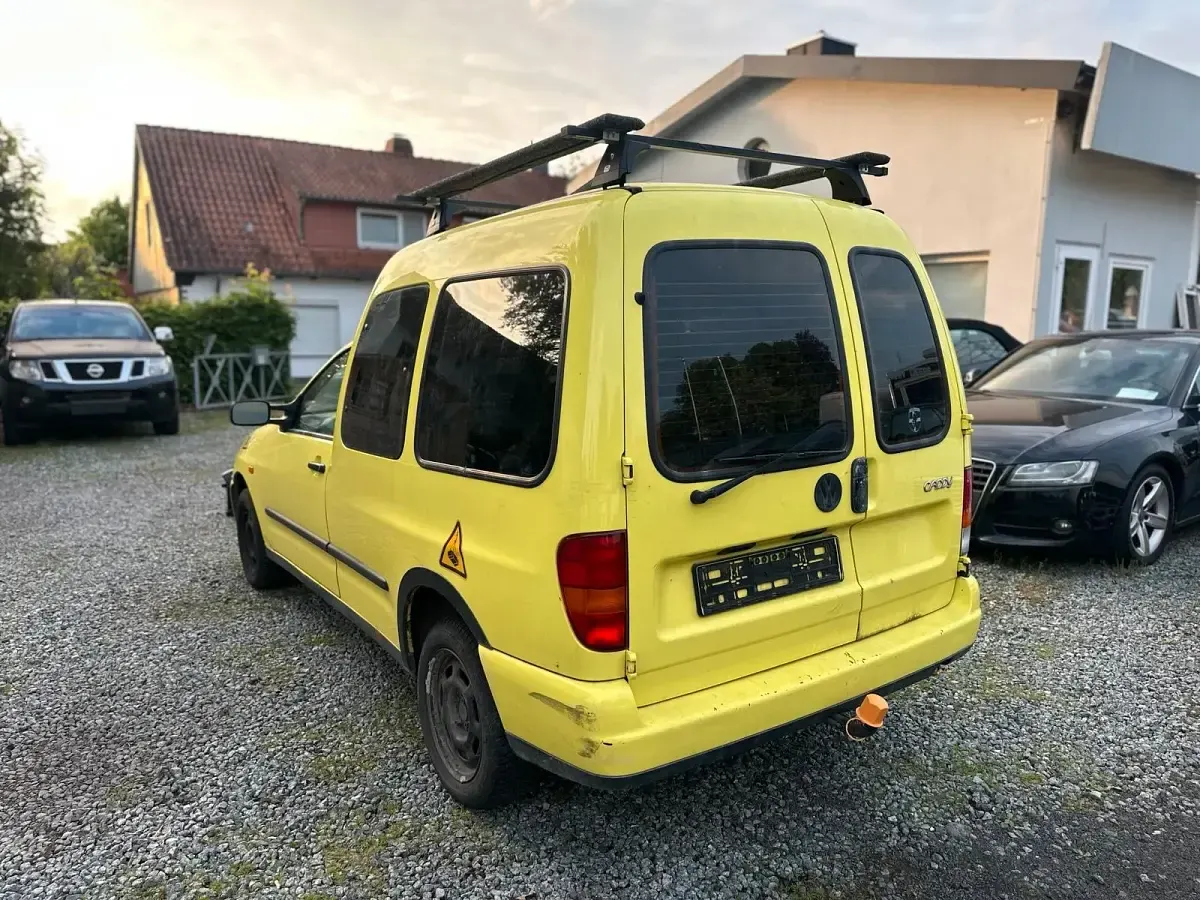 Gebraucht VW Caddy 75 PS (55 kW) 2001 Gelb Van / Kleinbus