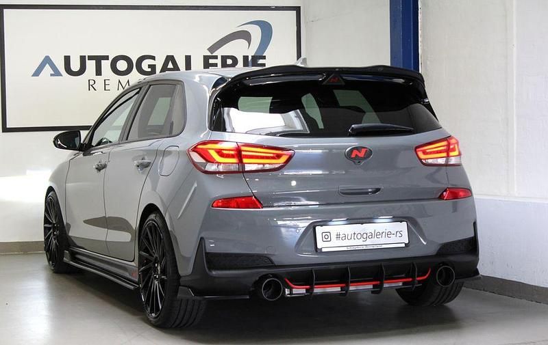 Grau Gebraucht 2019 Hyundai i30 N Performance Limousine | 23.990 € (Fairer Preis) - Bild 1/4