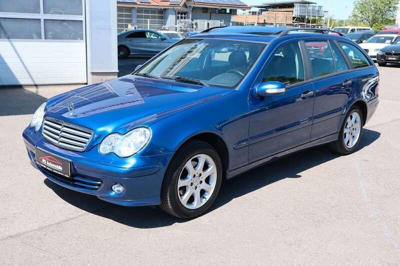 Blau Gebraucht 2005 Mercedes C200 Kombi | 2.500 € (Fairer Preis) - Bild 1/4