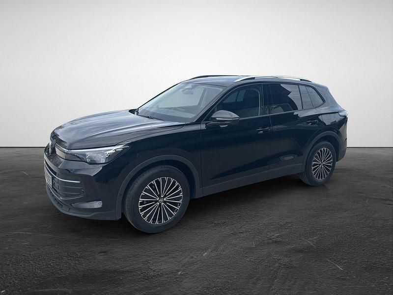 Neu VW Tiguan Life 150 PS (110 kW) 2025 Grau SUV