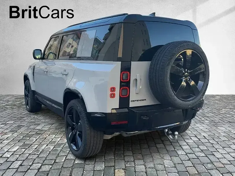 Gebraucht Land Rover Defender SE 250 PS (183 kW) 2026 Grau SUV