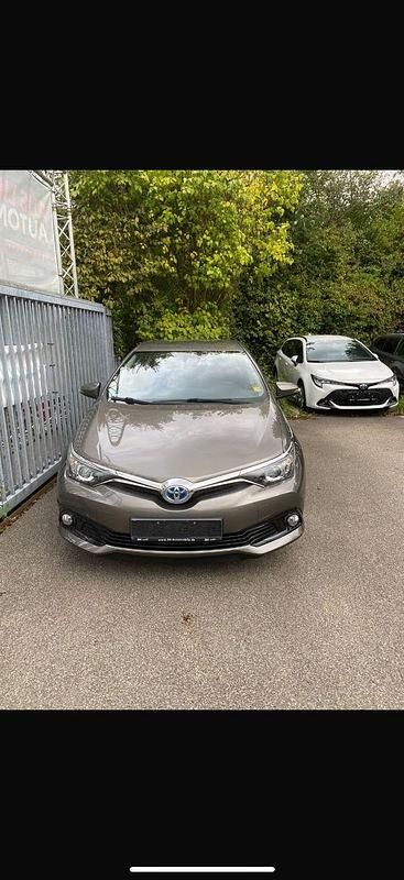 Braun Gebraucht 2017 Toyota Auris Touring Sports Comfort Kombi | 12.300 € (Fairer Preis) - Bild 1/4