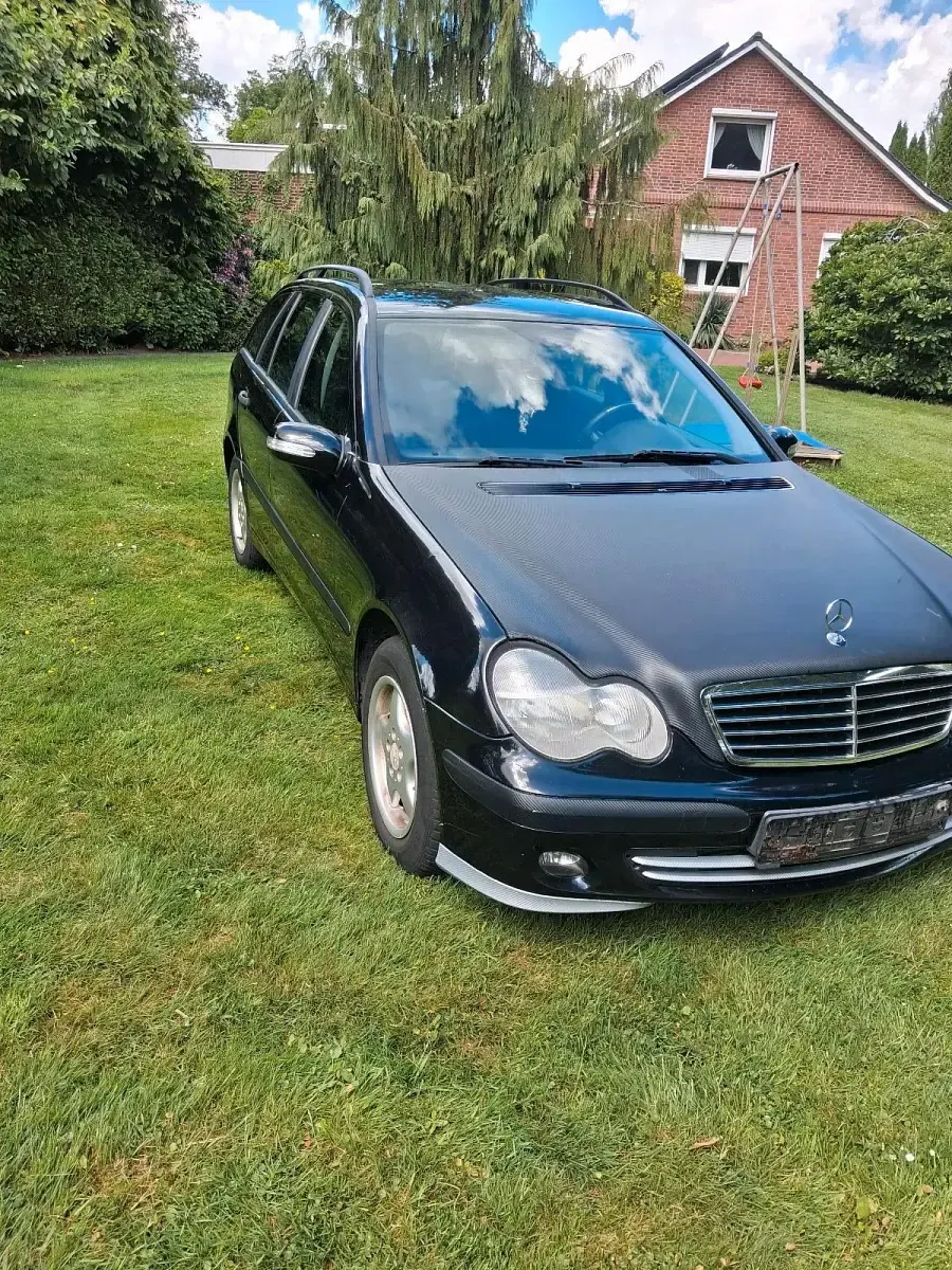 Gebraucht Mercedes C220 150 PS (110 kW) 2006 Schwarz Kombi