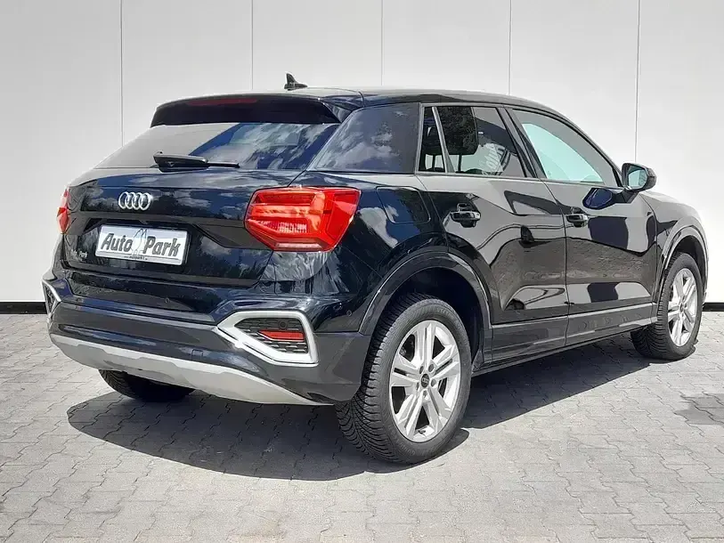 Gebraucht Audi Q2 Sport 150 PS (110 kW) 2023 Schwarz SUV