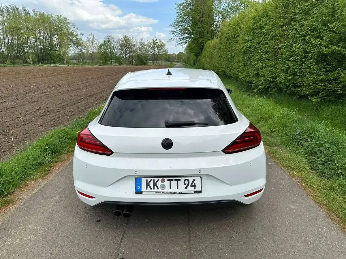 Gebraucht VW Scirocco 179 PS (131 kW) 2014 Weiß Coupé