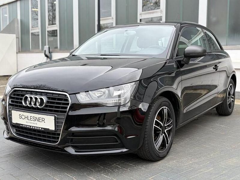 Second-hand Audi A1 Attraction 86 CP (63 kW) 2012 Negru Hatchback
