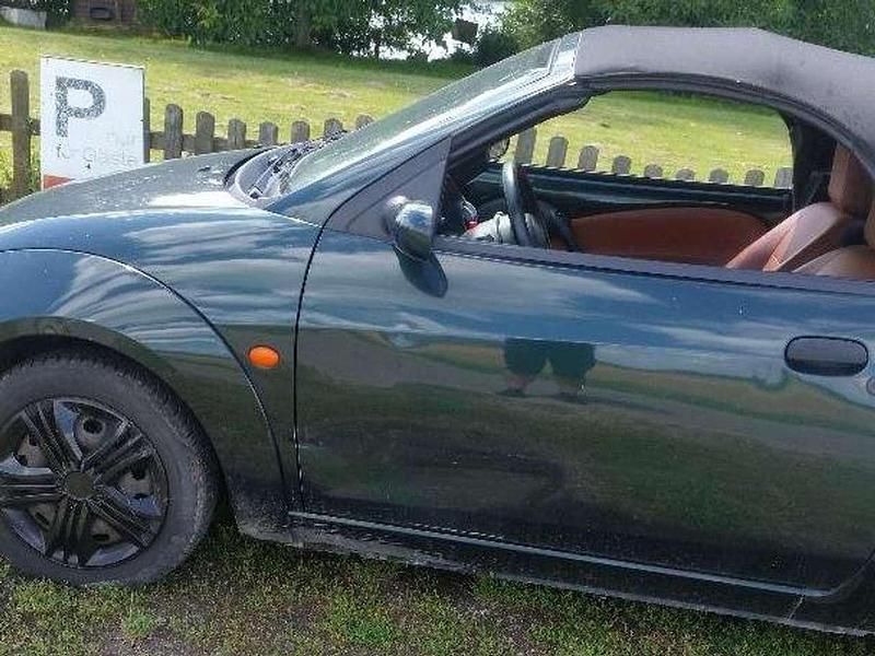 Gebraucht Ford StreetKa 95 PS (69 kW) 2003 Veronagrün metallic Cabrio