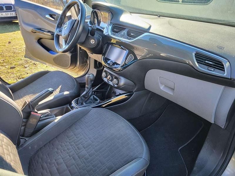 Gebraucht Opel Corsa Innovation 90 PS (66 kW) 2015 Beige Kleinwagen