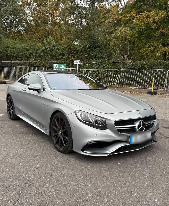 Grau Gebraucht 2014 Mercedes S63 AMG AMG Coupé | 55.000 € (Fairer Preis) - Bild 1/4