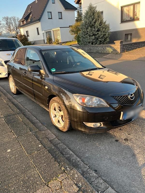 Schwarz Gebraucht 2006 Mazda 3 Kleinwagen | 1.333 € (Guter Preis) - Bild 1/4