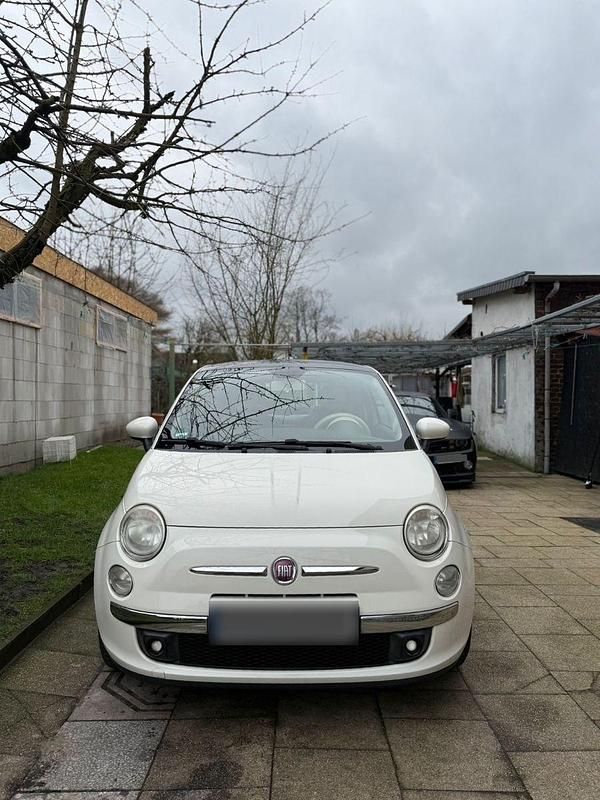 Gebraucht Fiat 500 Lounge 69 PS (50 kW) 2011 Beige Kleinwagen