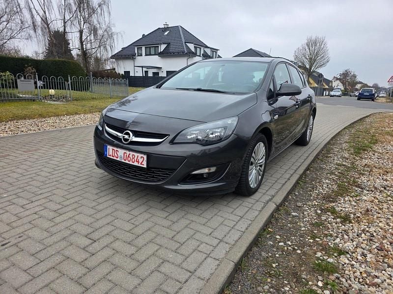 Gebraucht Opel Astra 110 PS (80 kW) 2017 Grau Limousine