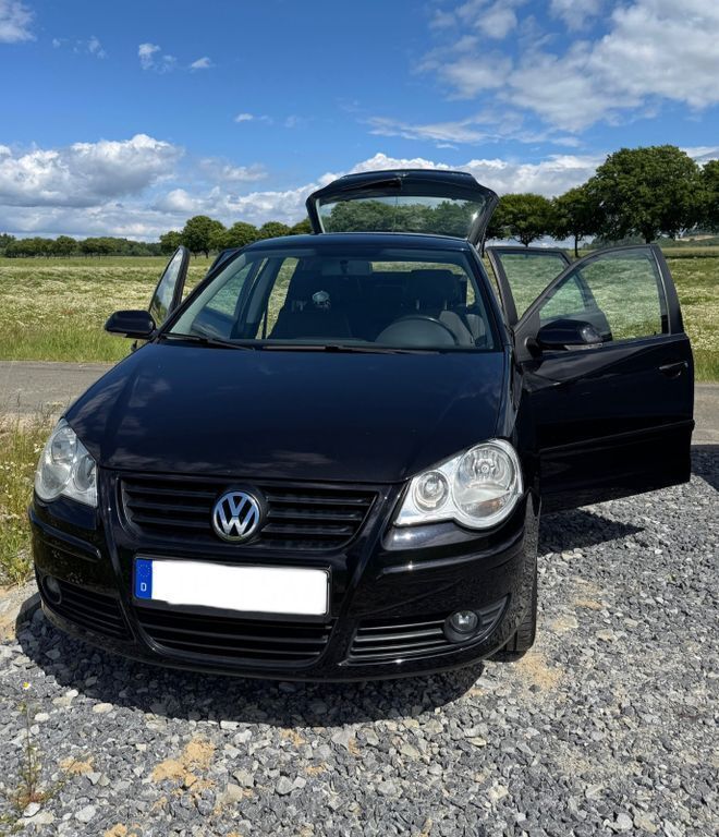Schwarz Gebraucht 2008 VW Polo Comfortline Limousine | 2.890 € (Fairer Preis) - Bild 1/4