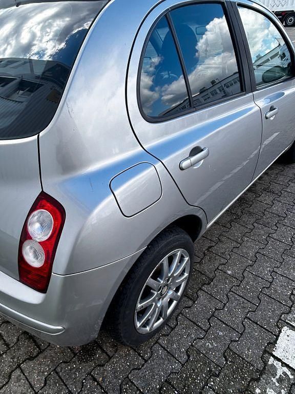 Gebraucht Nissan Micra 80 PS (58 kW) 2008 Silber Limousine