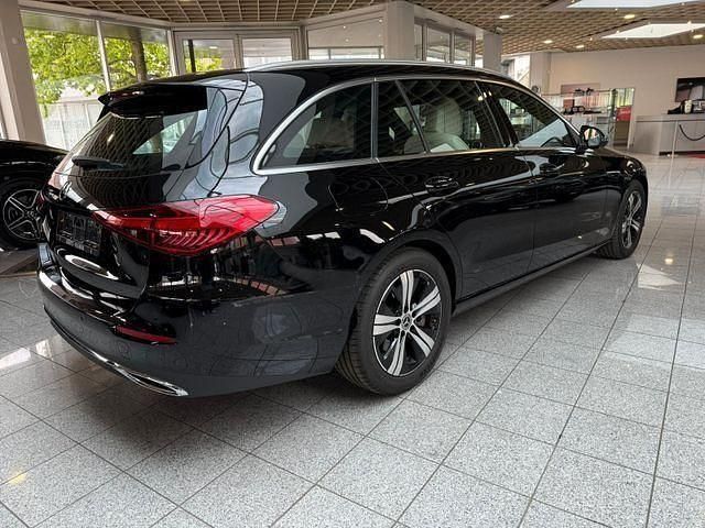 Gebraucht Mercedes C200 Advanced 204 PS (150 kW) 2024 Schwarz Limousine