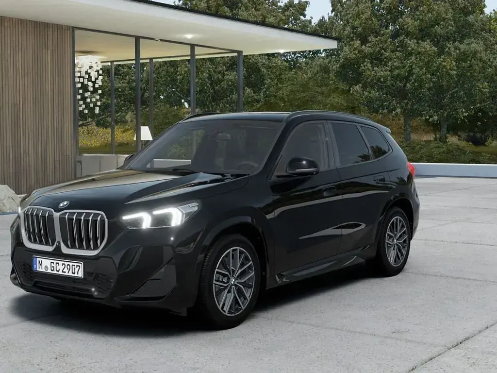 Neu BMW X1 M Sport 170 PS (125 kW) 2026 Schwarz SUV