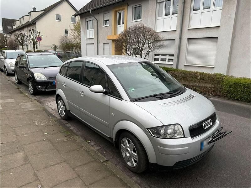 Second-hand Audi A2 75 CP (55 kW) 2003 Argintiu Hatchback