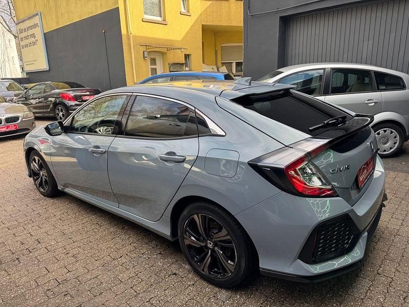 Gebraucht Honda Civic Elegance 126 PS (92 kW) 2019 Grau Limousine
