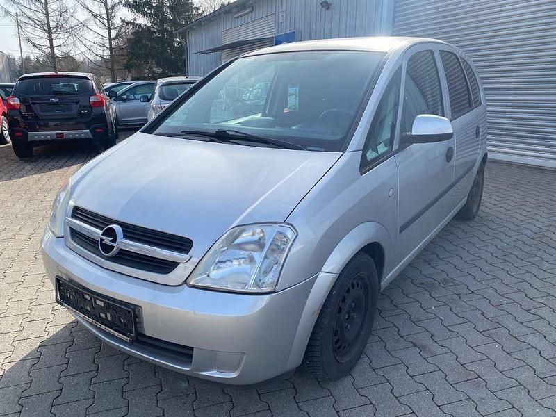 Gebraucht Opel Meriva Cosmo 101 PS (74 kW) 2004 Silber Van / Kleinbus