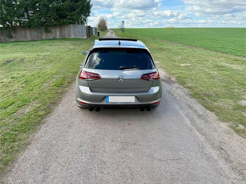 Gebraucht VW Golf VII R 450 PS (330 kW) 2014 Grau Limousine