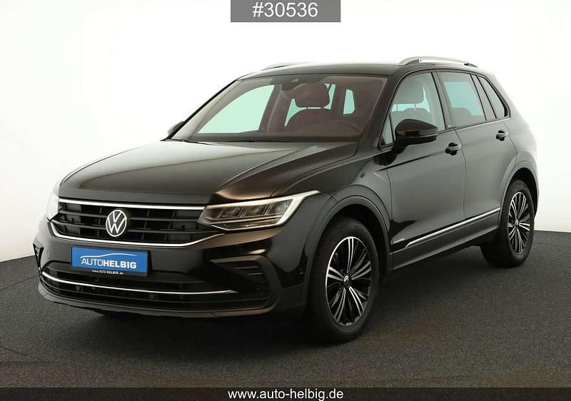 Gebraucht VW Tiguan Active 150 PS (110 kW) 2022 Schwarz SUV