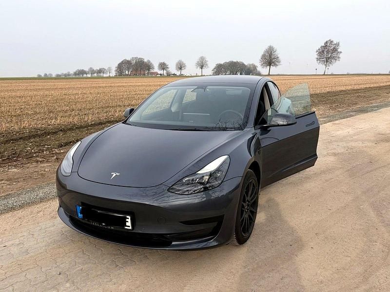 Gebraucht Tesla Model 3 Standard Range Plus 239 kW (325 PS) 2021 Limousine