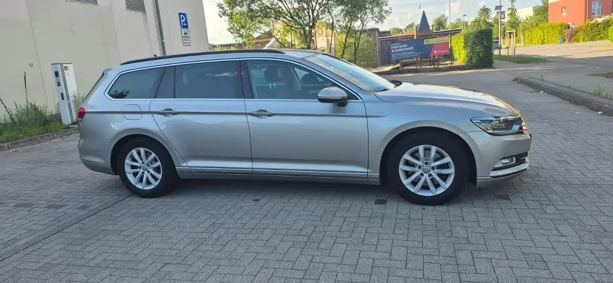 Gebraucht VW Passat 150 PS (110 kW) 2015 Kombi
