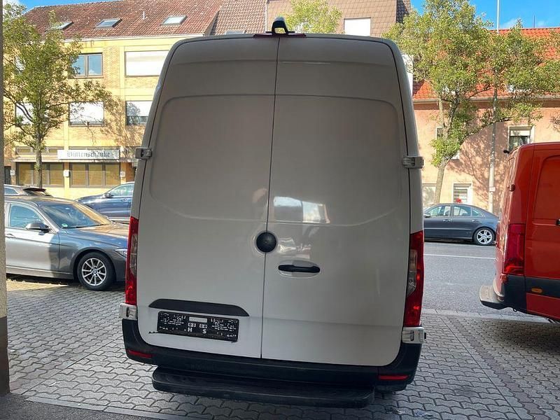 Gebraucht Mercedes Sprinter 140 PS (102 kW) 2020 Weiß Van