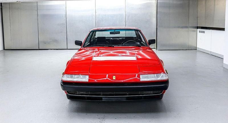 Second-hand Ferrari 400 310 CP (228 kW) 1982 Roșu Coupe