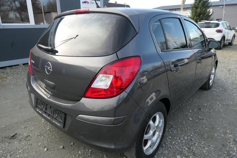 Gebraucht Opel Corsa Edition 87 PS (63 kW) 2011 Grau Kombi