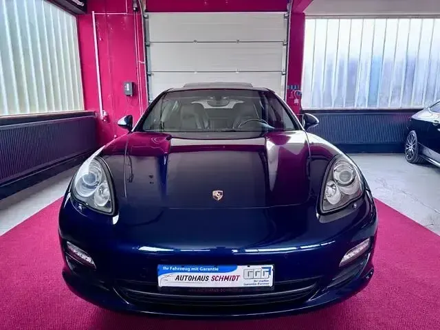 Gebraucht Porsche Panamera 250 PS (183 kW) 2012 Kosmosblau Kleinwagen