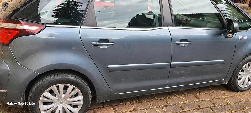 Grau Gebraucht 2011 Citroën C4 Picasso Van / Kleinbus | 3.760 € (Fairer Preis) - Bild 1/4