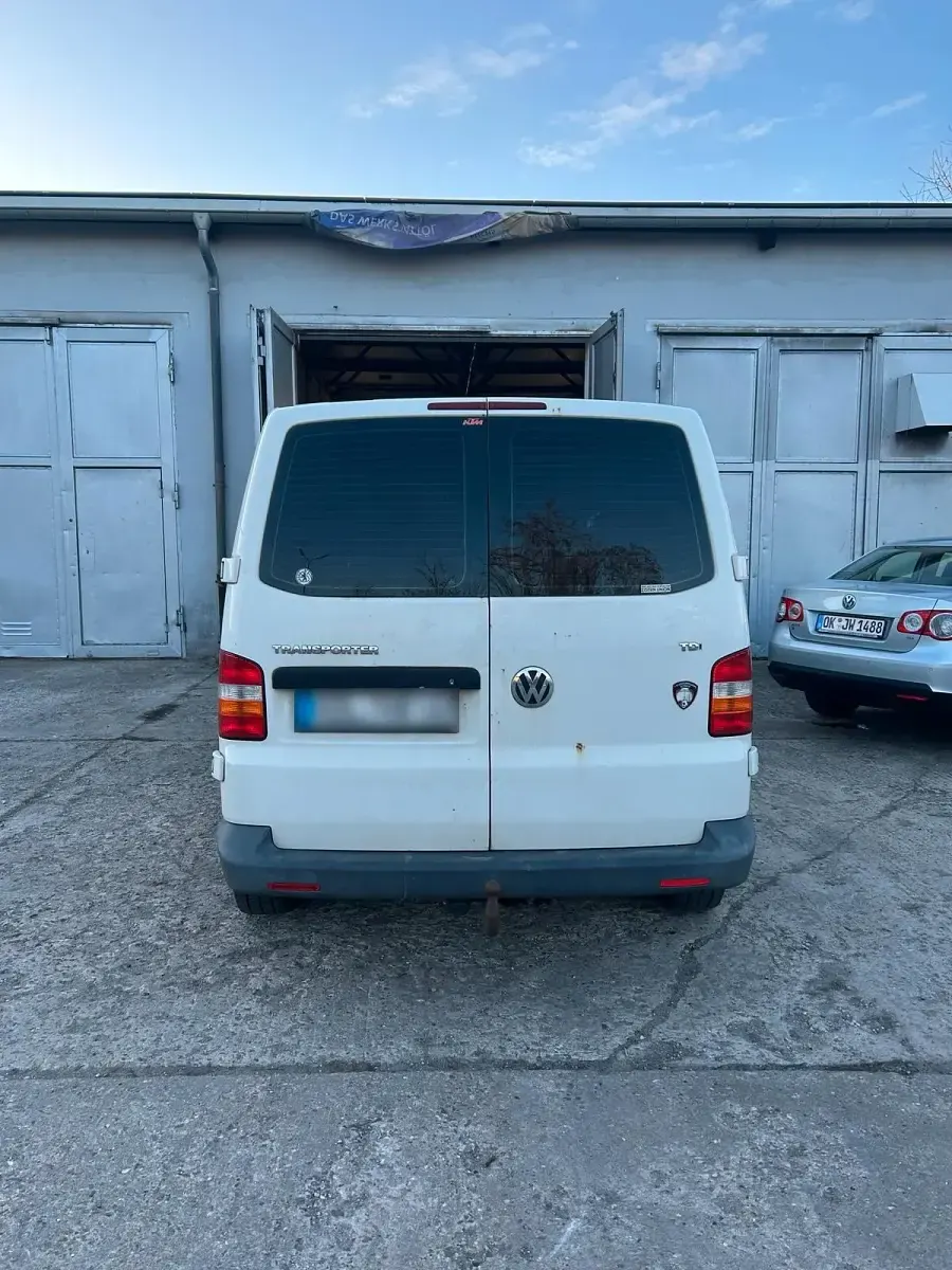 Używany VW Transporter 130 KM (95 kW) 2009 Biały Van