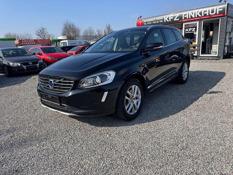 Gebraucht Volvo XC60 Summum 190 PS (139 kW) 2017 Black solid "stone" / solid SUV