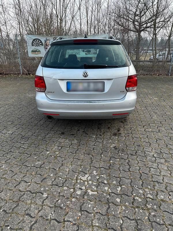 Gebraucht VW Golf VI 105 PS (77 kW) 2011 Silber Kleinwagen