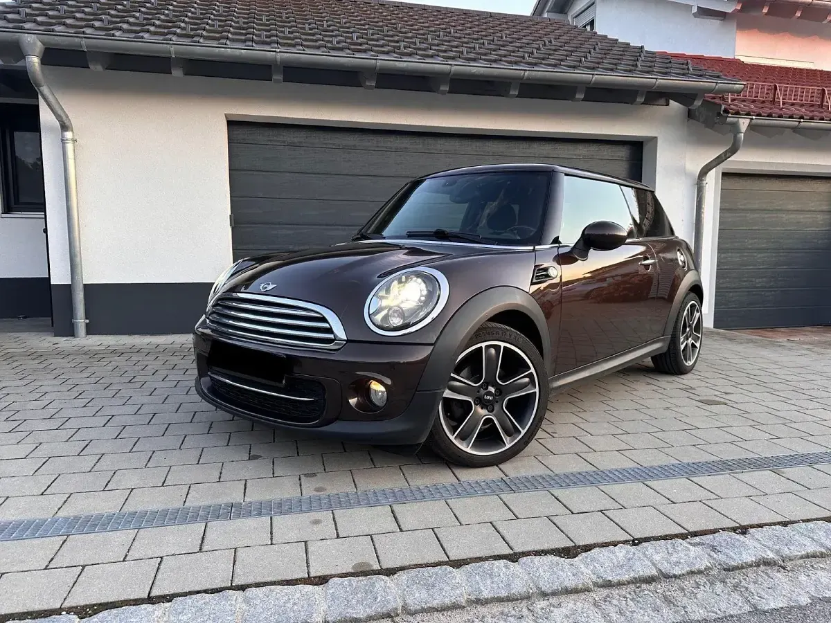 Gebraucht Mini Cooper D 111 PS (81 kW) 2010 Braun Kleinwagen