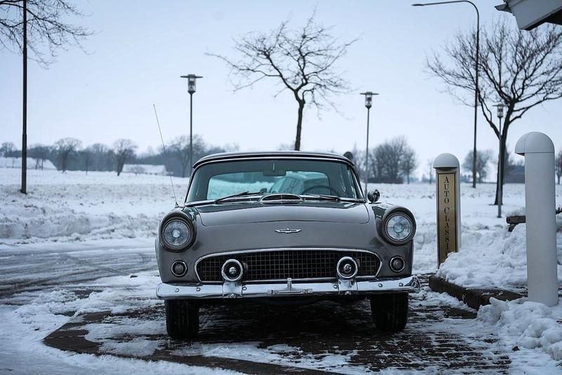 Gebraucht Ford V8 194 PS (142 kW) 1956 Grau
