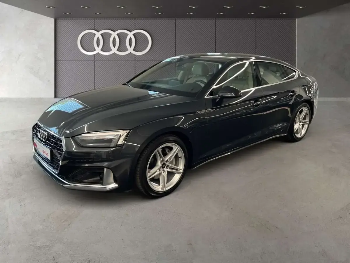 Gebraucht Audi A5 Advanced 204 PS (150 kW) 2023 Manhattangrau metallic Coupé