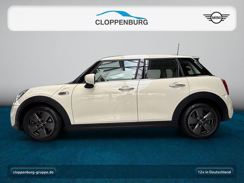Second-hand Mini Cooper S Chili 178 CP (130 kW) 2021 Alb Hatchback