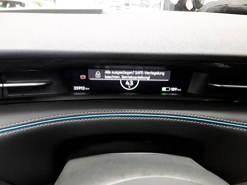 Gebraucht VW ID.7 Pro 210 kW (286 PS) 2023 Grenadillschwarz metallic Kleinwagen