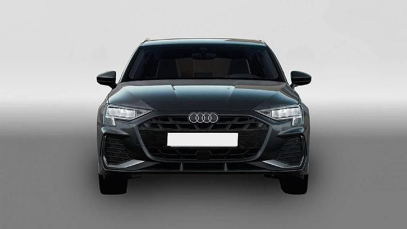 Usata Audi A3 S-Line 204 CV (150 kW) 2025 Grigio Berlina