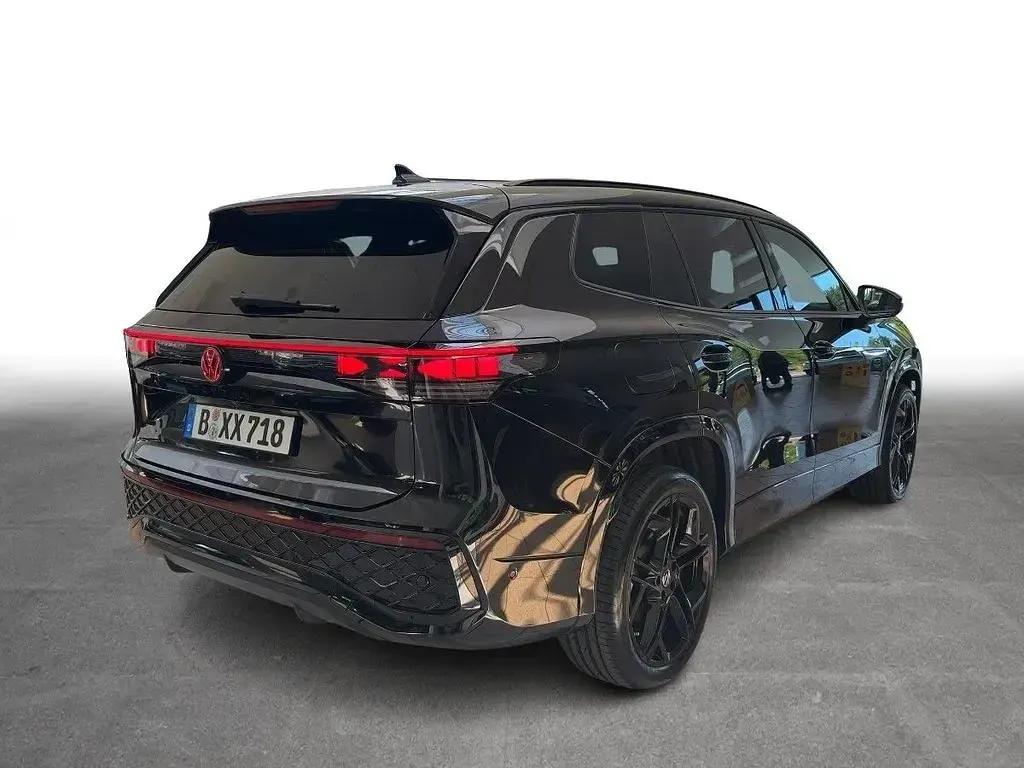 Gebraucht VW Tayron R-line 272 PS (200 kW) 2026 Grenadillschwarz metallic SUV