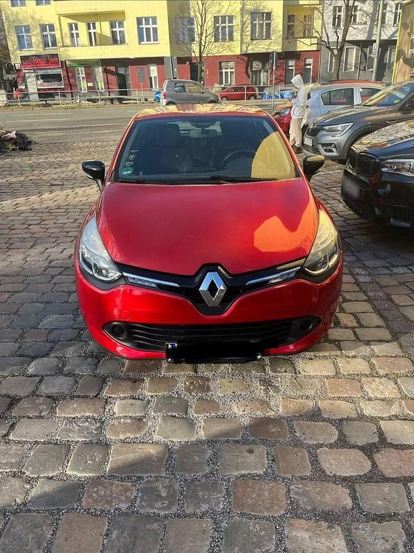 Gebraucht Renault Clio IV 73 PS (53 kW) 2016 Rot Kleinwagen