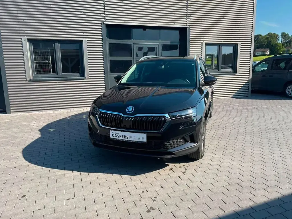 Gebraucht Skoda Karoq Selection 150 PS (110 kW) 2025 Schwarz SUV