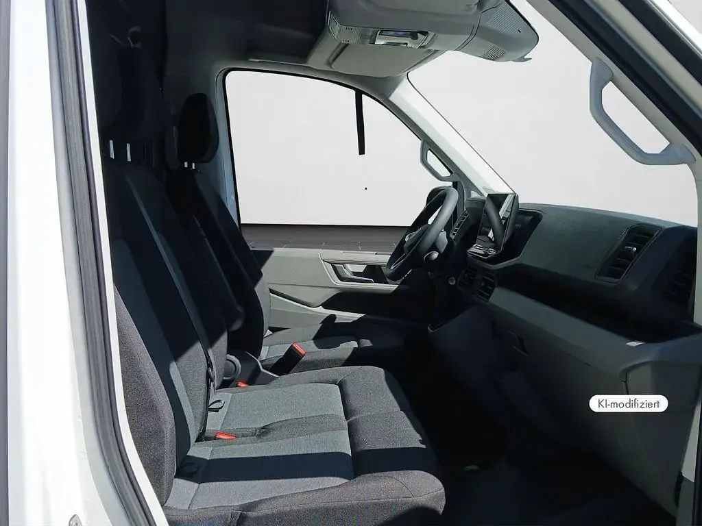Neu VW Crafter 140 PS (102 kW) 2026 Candyweiß Van