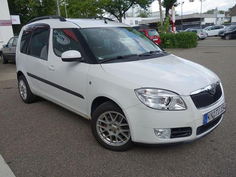 Gebraucht Skoda Roomster 105 PS (77 kW) 2008 Weiß Van / Kleinbus