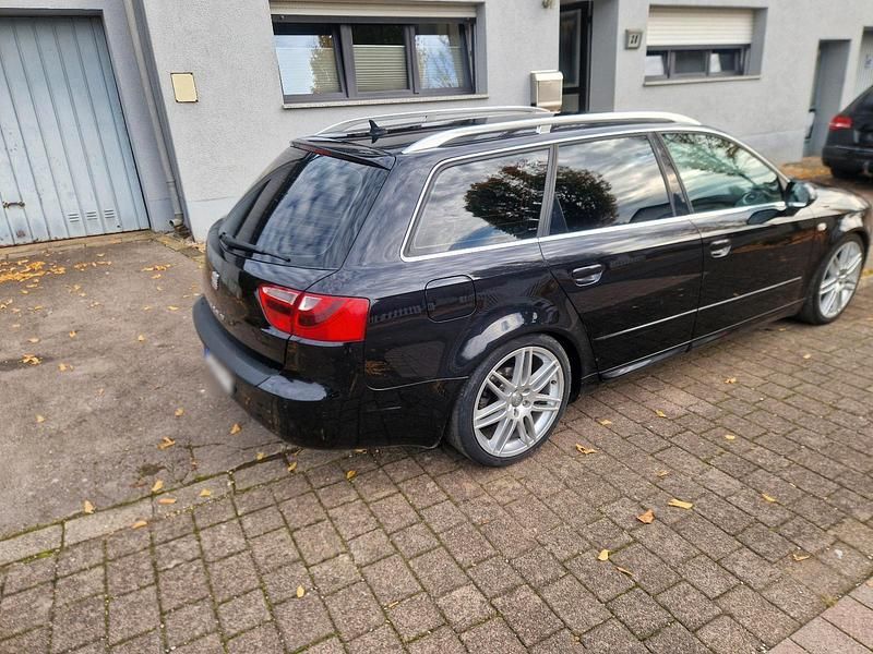 Gebraucht Seat Exeo 143 PS (105 kW) 2010 Schwarz Kombi