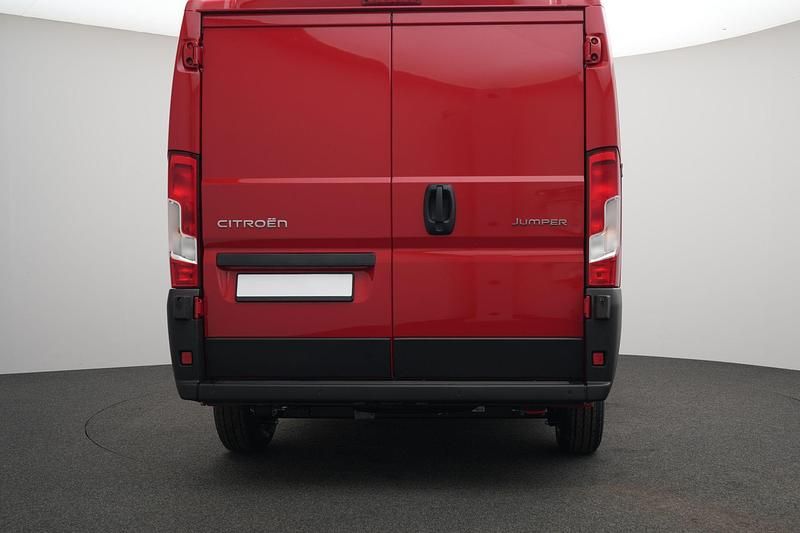 Gebraucht Citroën Jumper 120 PS (88 kW) 2025 Tizianrot (sonderf Van / Kleinbus