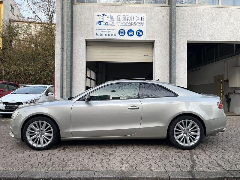 Silber Gebraucht 2012 Audi A5 Sport Coupé | 10.500 € (Superpreis) - Bild 1/4